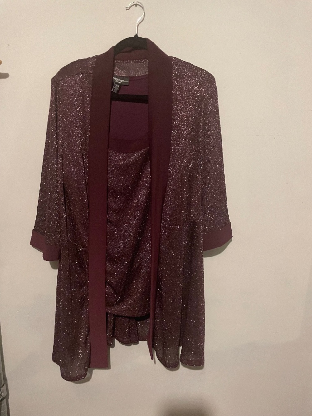 Burgundy 20W two piece outfit